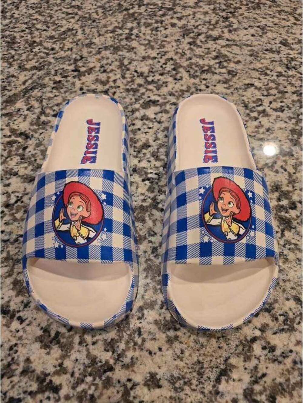 Disney Toy Story Jessie Slides Women's Size 9